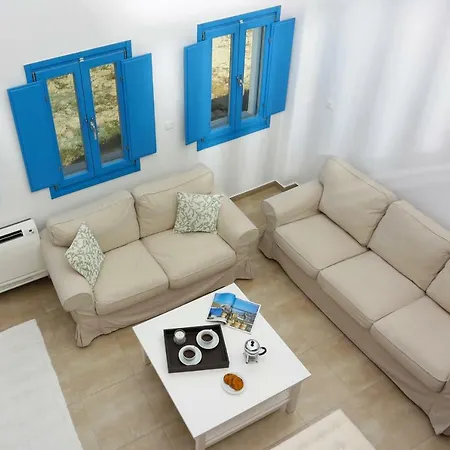 Foinikia Villas *